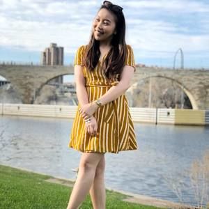 Meet your Posher, Lliane